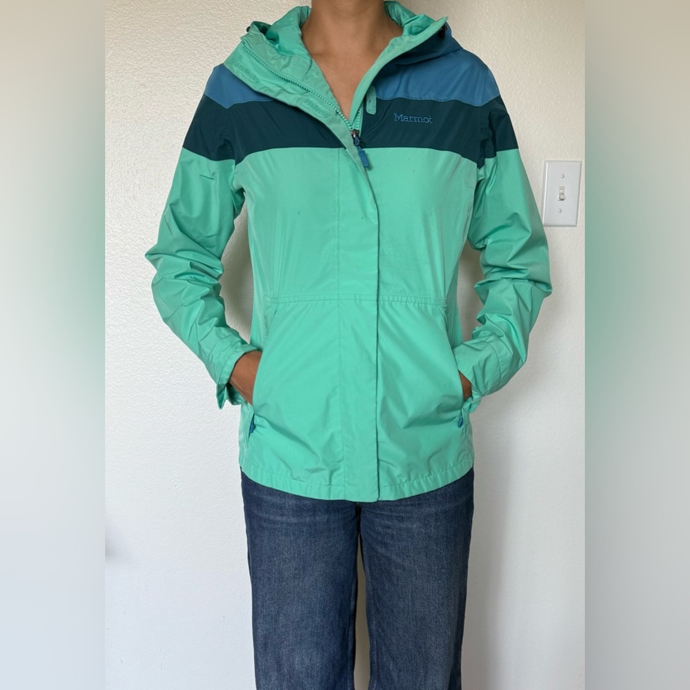 Marmot Green Raincoat Lightweight Water-Resistant Outdoor